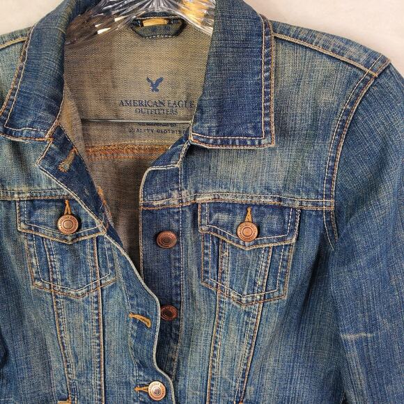 American Eagle Blue Jean Distressed Jacket Denim Trucker Women's Sz Small - Picture 3 of 10